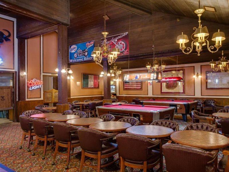 Y O Ranch Hotel And Conference Center Кервилл Экстерьер фото